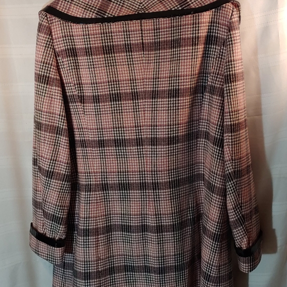 Ashro Jacket - Picture 7 of 7